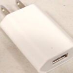 Universal AC/DC 5V 1A USB Adapter